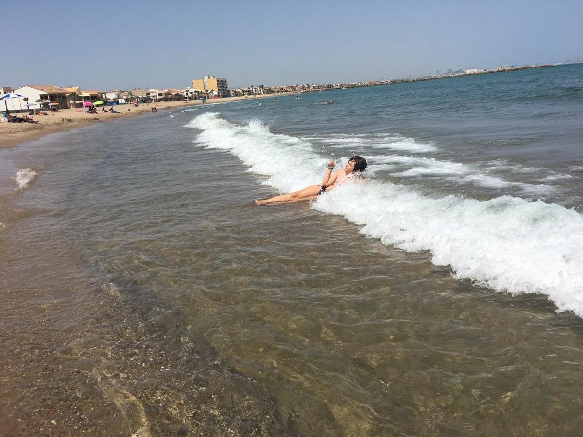 דירות פוזול Apto Con Piscina En La Playa Cerca De Vlc Con Ac מראה חיצוני תמונה